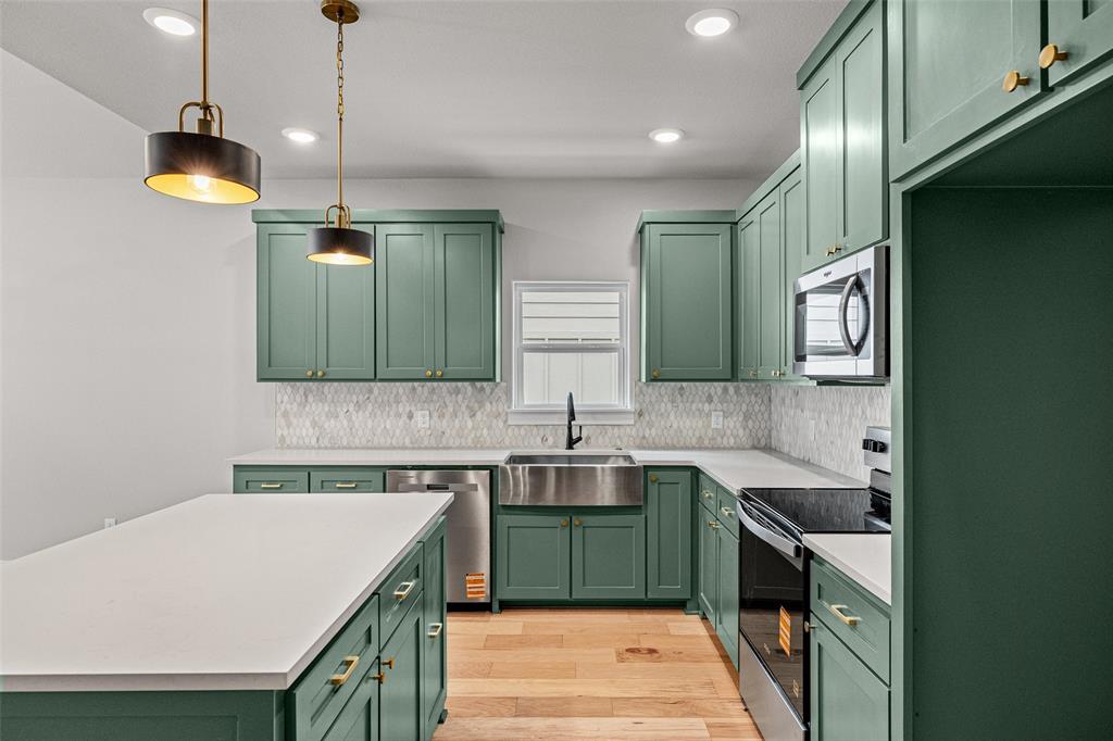 Western Hills Harbor - Residential