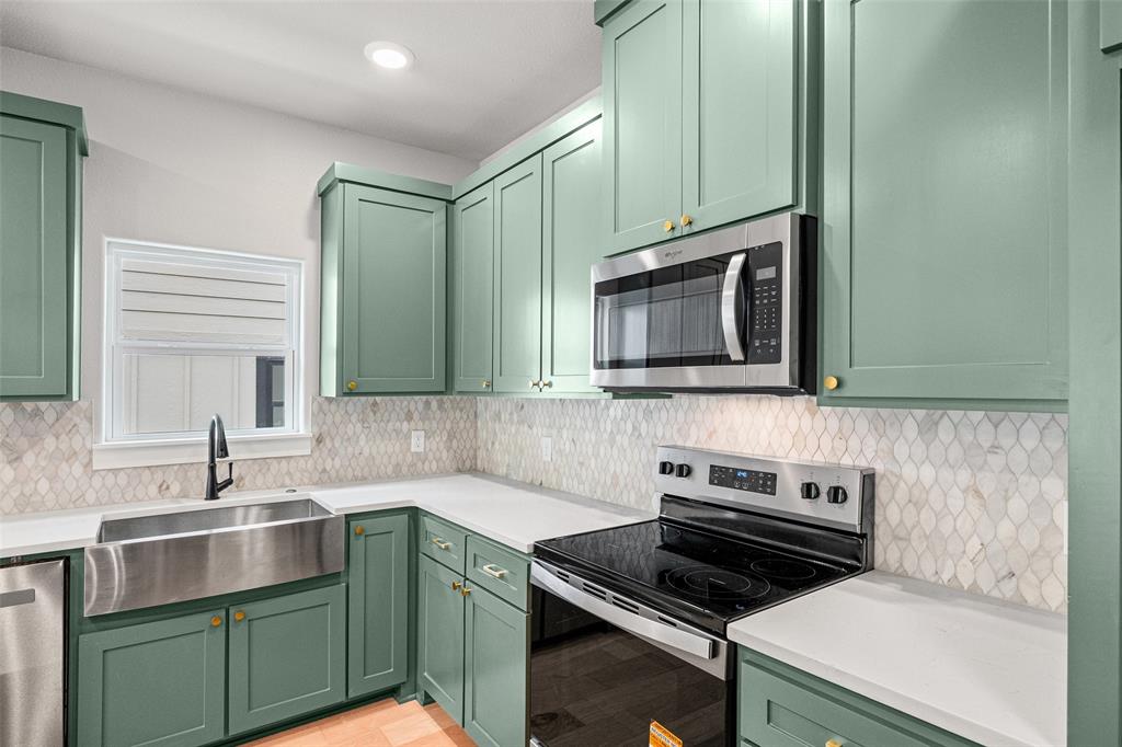Western Hills Harbor - Residential