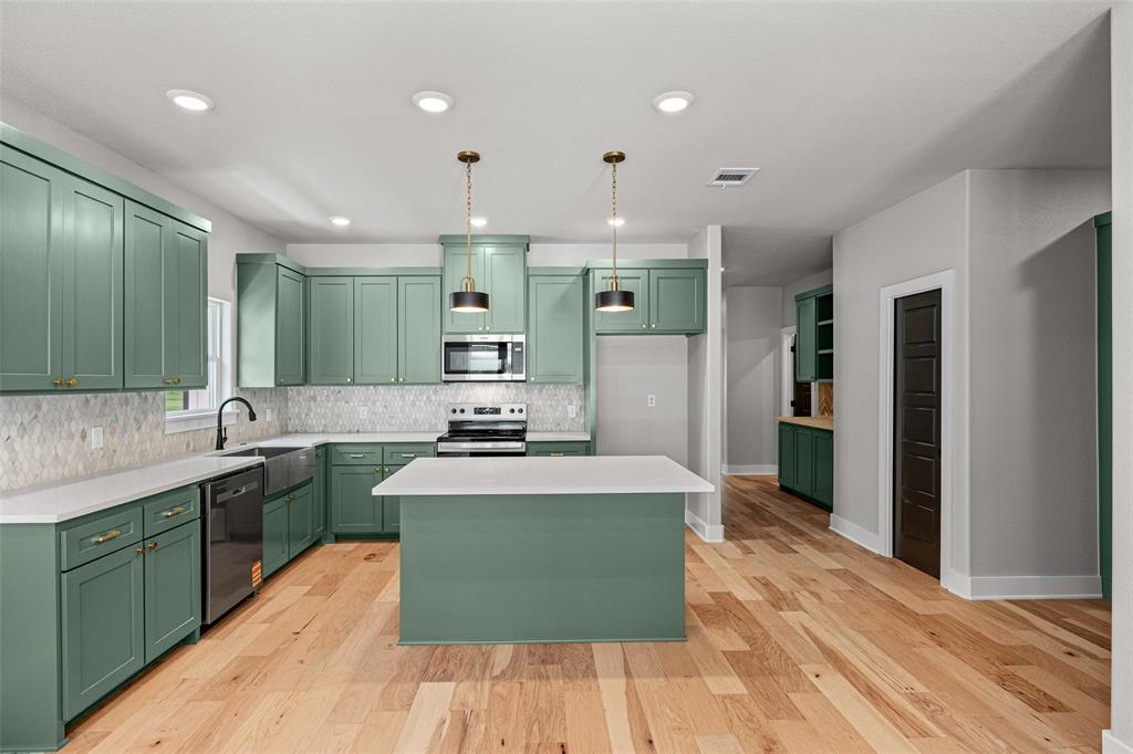 Western Hills Harbor - Residential