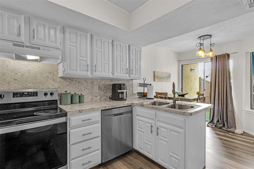 Lifescape Villas On Dublin Condos - Residential