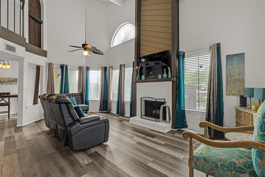 Lifescape Villas On Dublin Condos - Residential