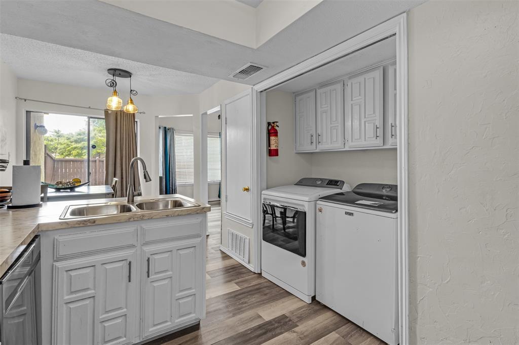 Lifescape Villas On Dublin Condos - Residential