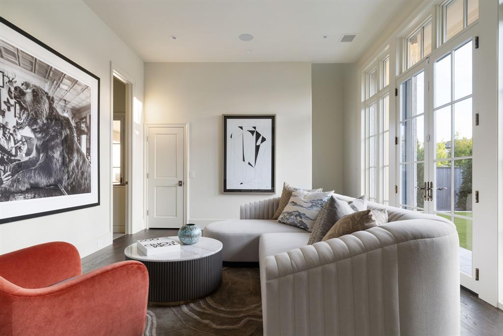Netherland Estates - Residential