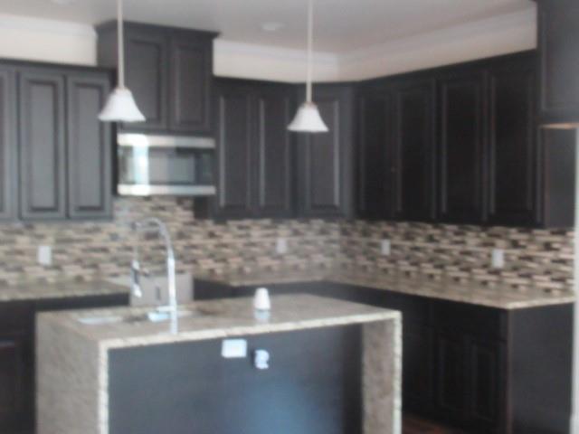 Colonial Hill - Residential