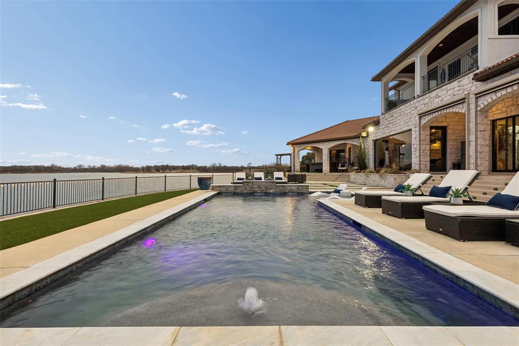 Resort On Eagle Mountain Lake - Residential