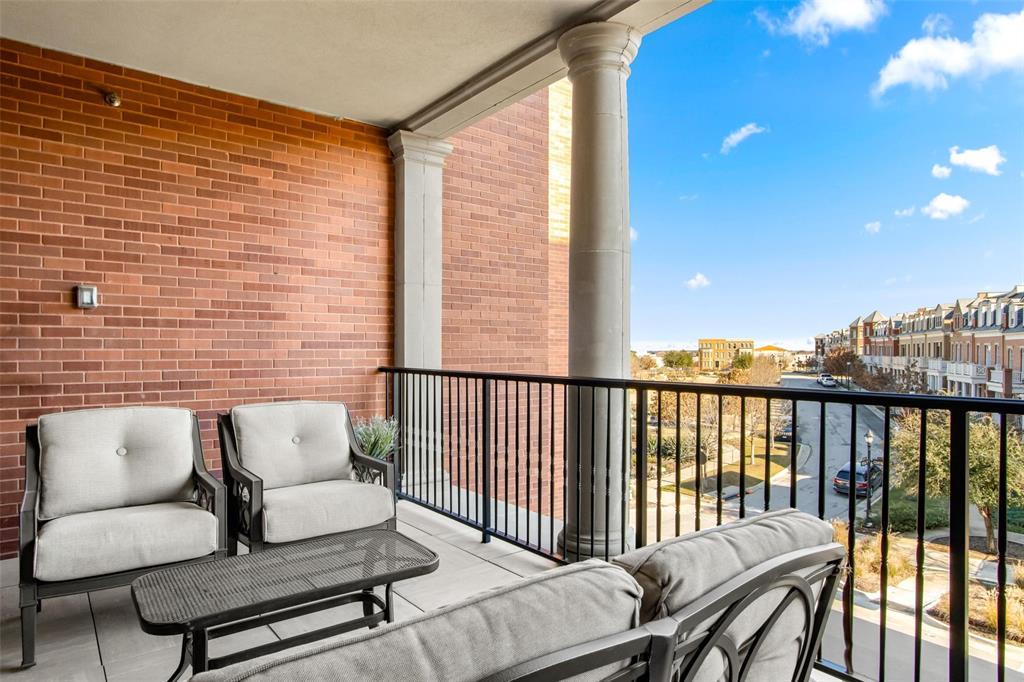 Parkview Condos - Residential