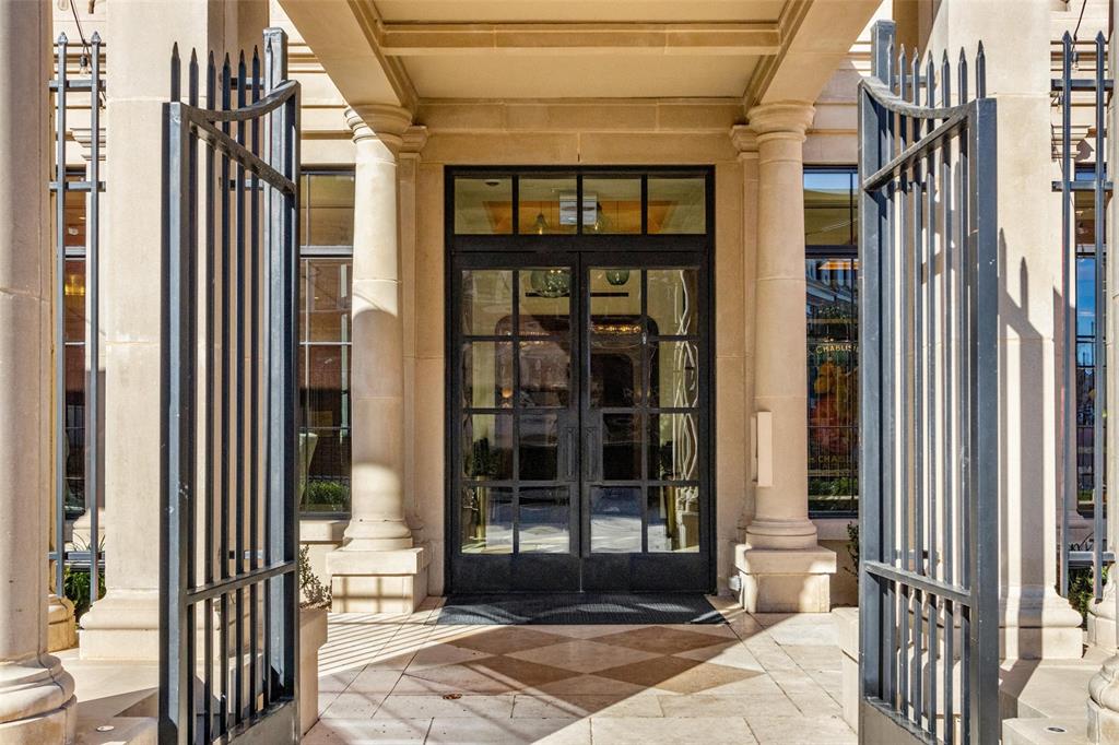 Parkview Condos - Residential