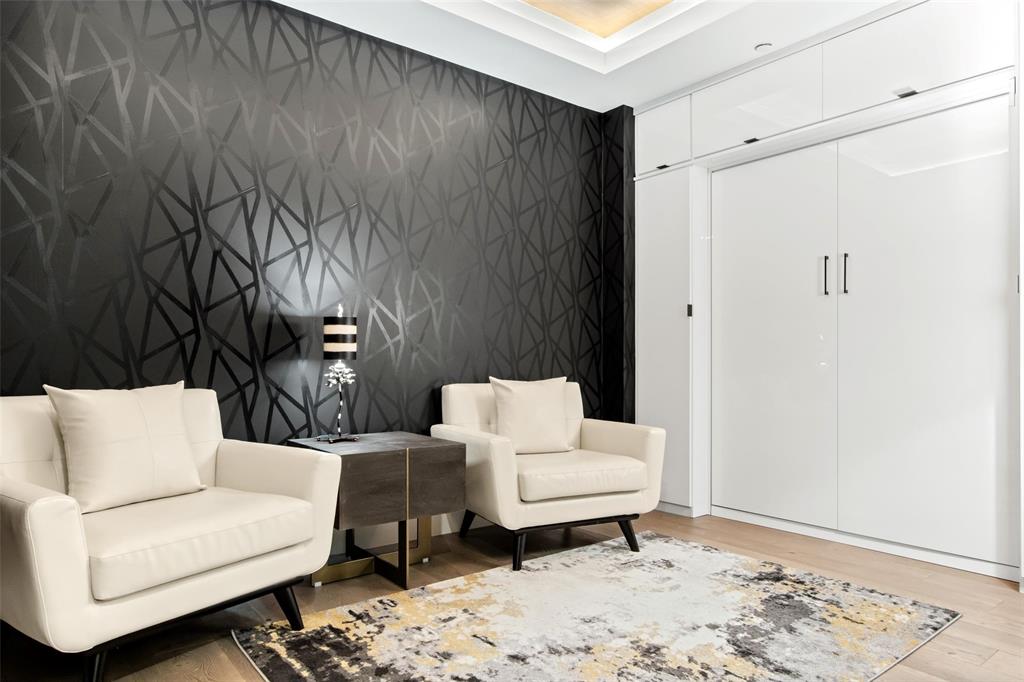 Parkview Condos - Residential