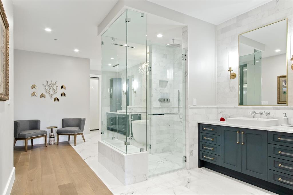 Parkview Condos - Residential