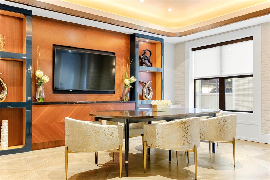 Parkview Condos - Residential