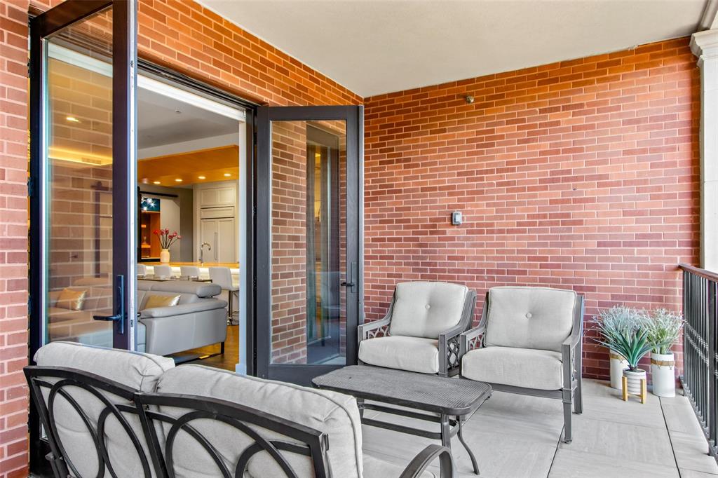 Parkview Condos - Residential
