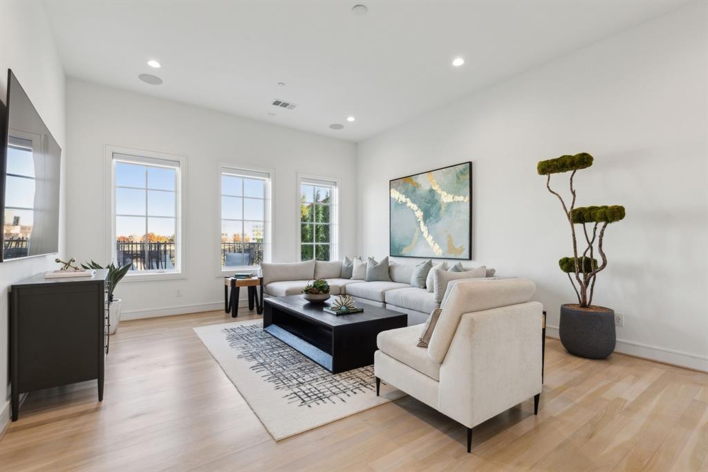 Westlake Entrada - Residential