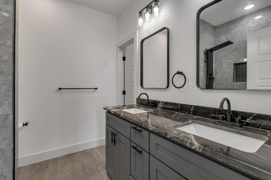 Heather Heights - Residential
