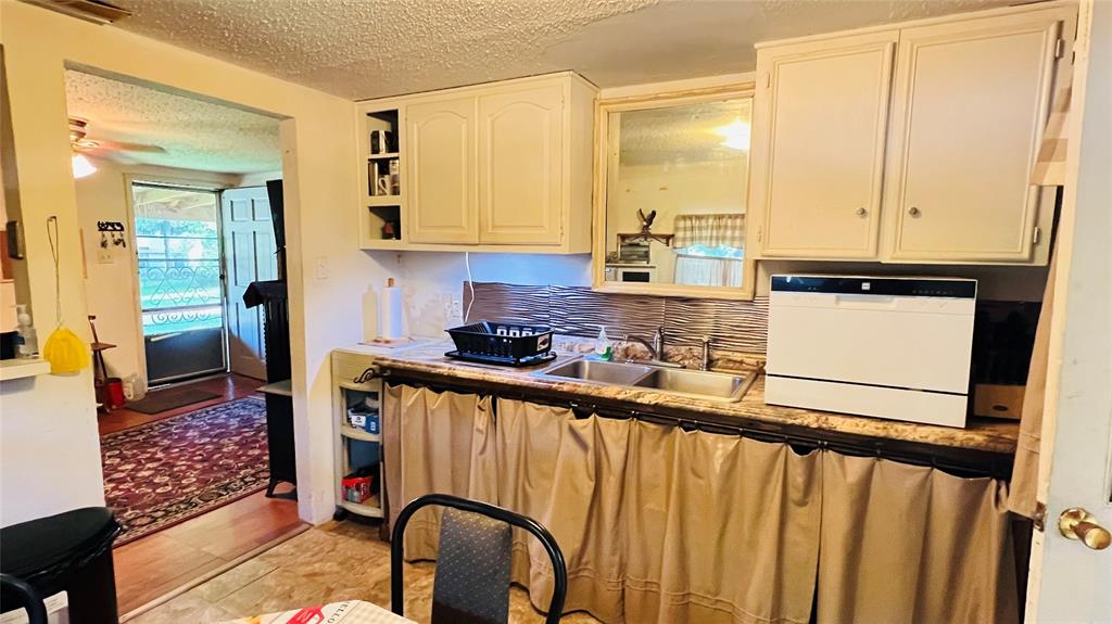 Cedarcrest Shores Estate - Residential