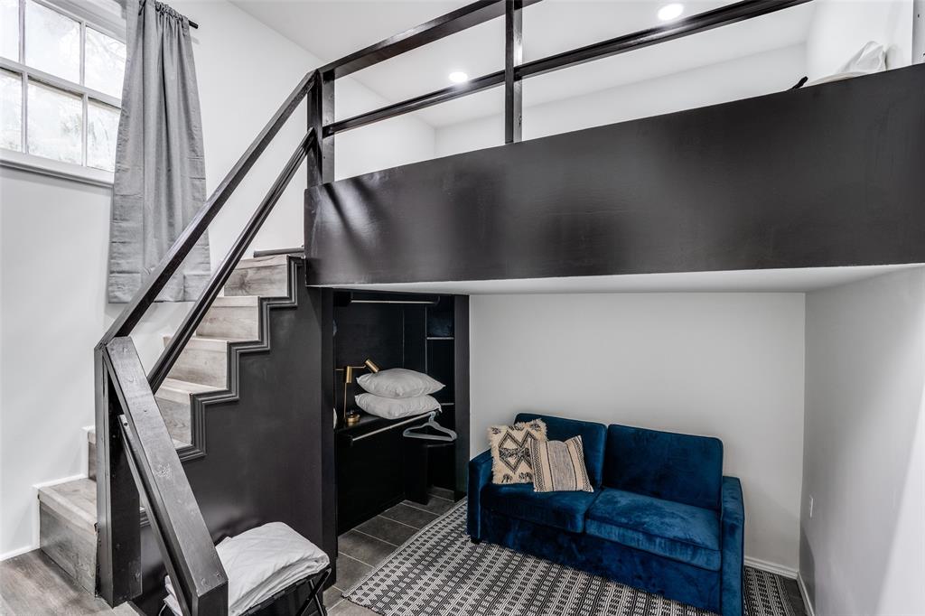Boulevard Terrace Rev - Residential