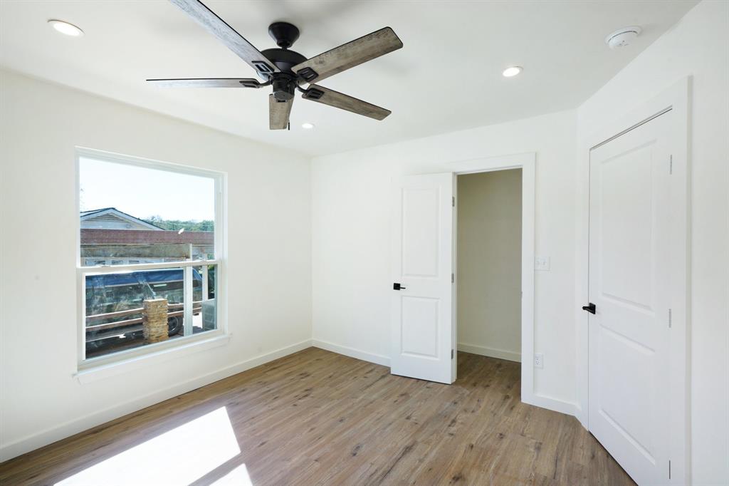 S & B N - Residential