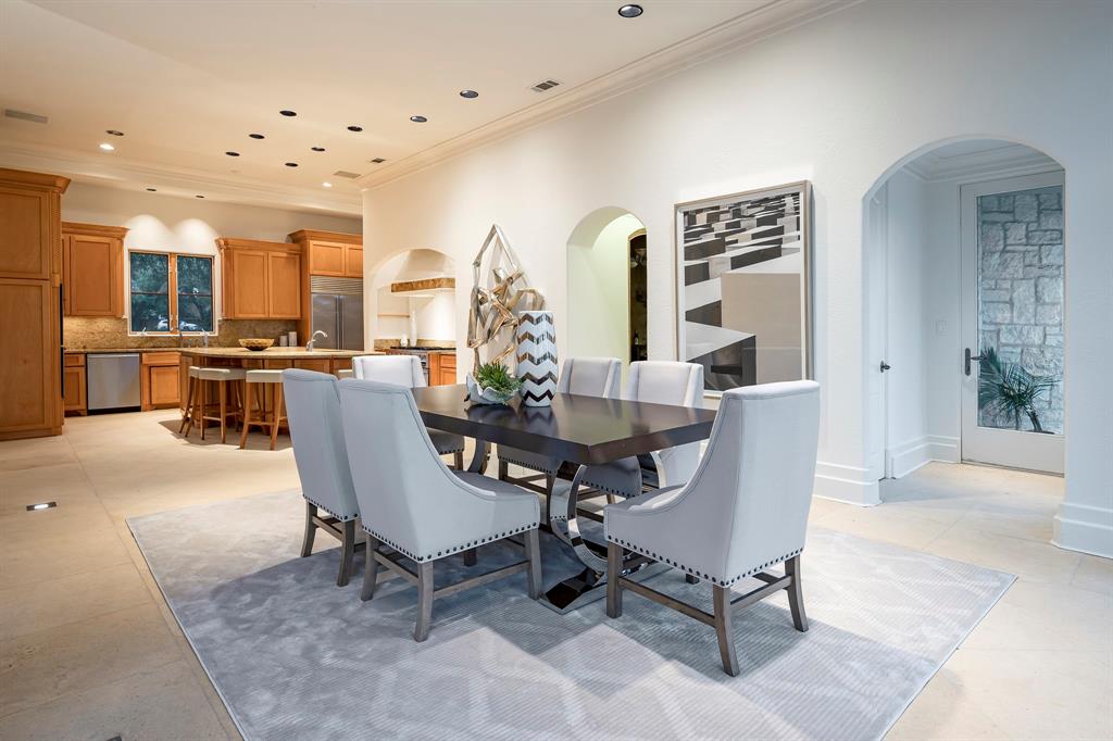 MEADERS LANE - Residential
