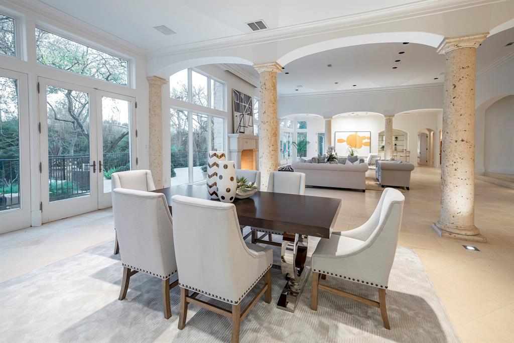 MEADERS LANE - Residential