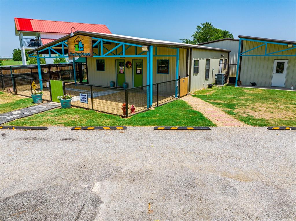 La Vista Grande Ests - Residential