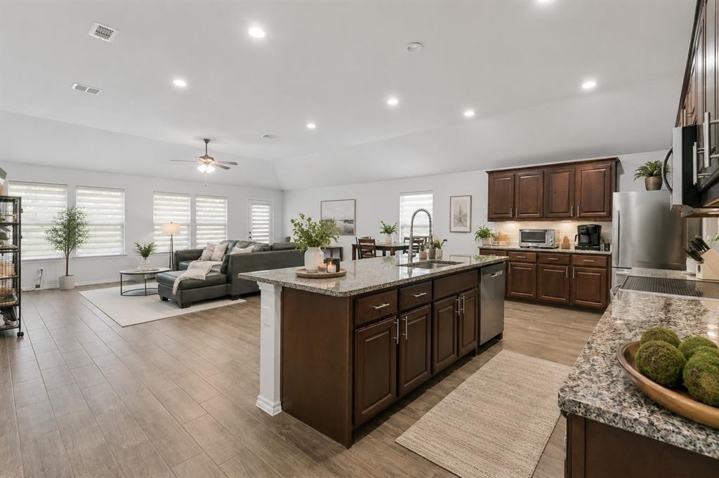Hulen Tr - Residential