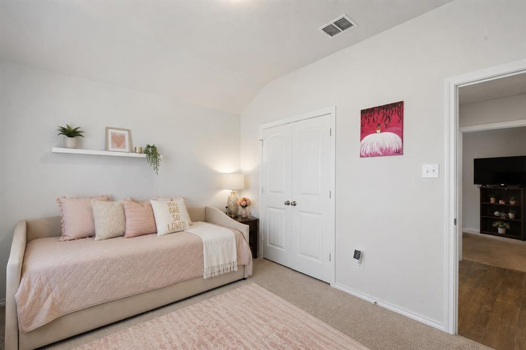 Hulen Tr - Residential