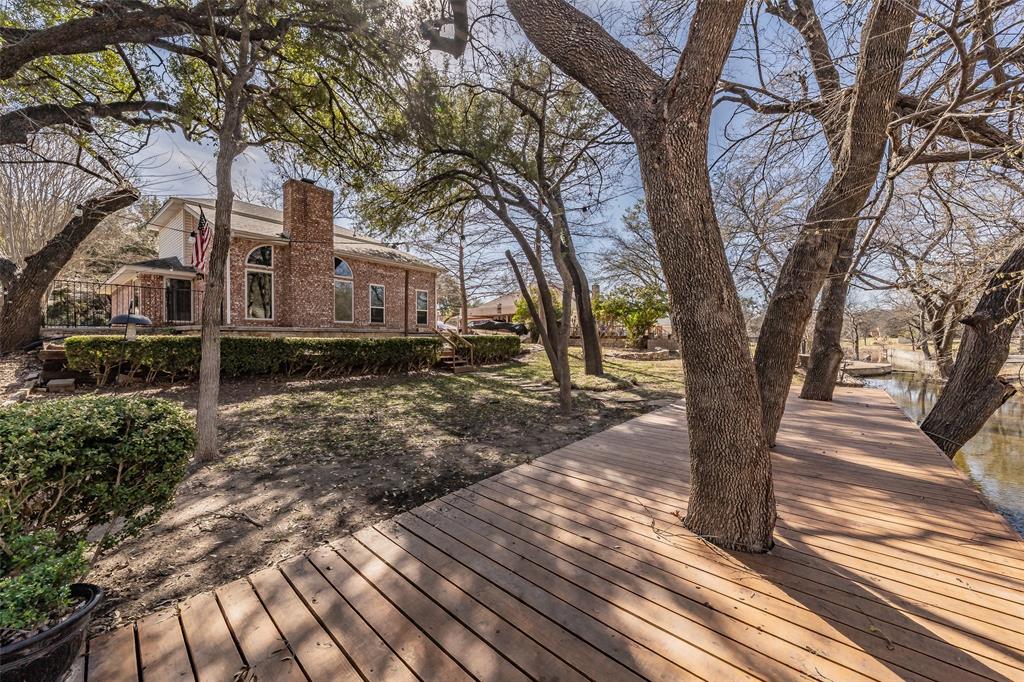 Decordova Bend Estate - Residential