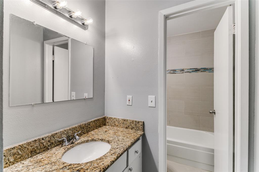 River Oaks Condos - Residential