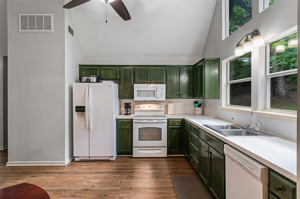 Holly Lake Ranch - Residential