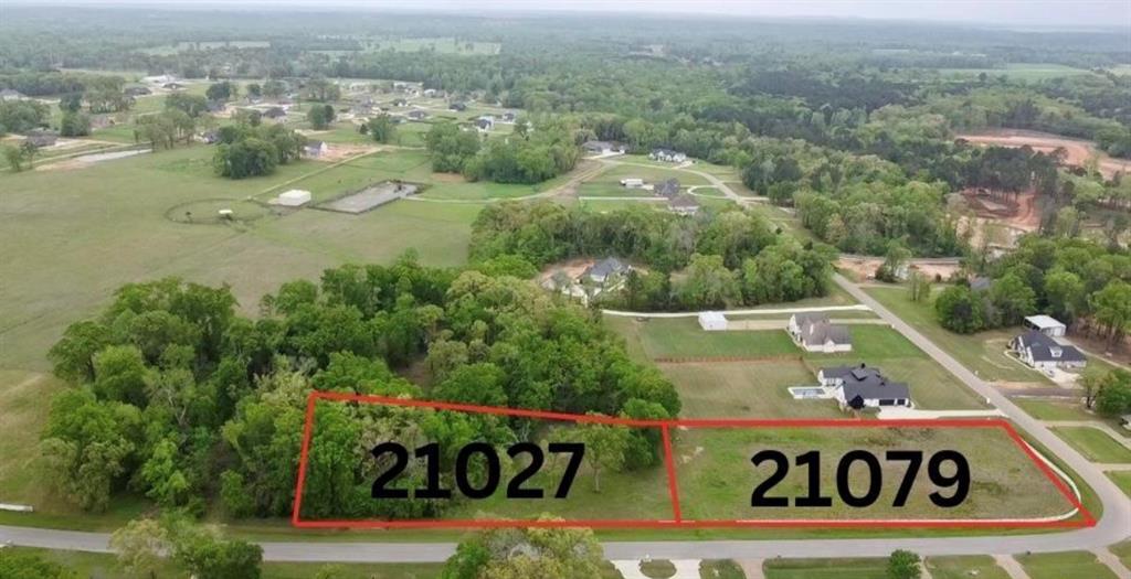 A must see lot in Blue Ridge Estates, perfect for building your dream home. Blue Ridge Estates is a gorgeous neighborhood with beautiful homes and sits in Bullard ISD just minutes to Lake Palestine for boating and fishing. Property had a small pond that was filled in. Come see today, and start your happily ever after.