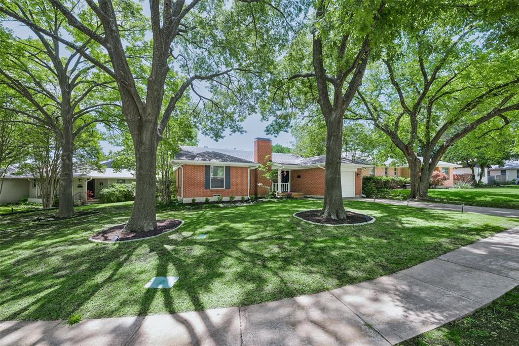 Lake Terrace - Residential