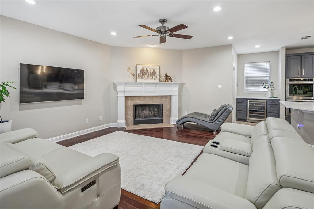 Villages Of White Rock Creek Ph Four - Residential