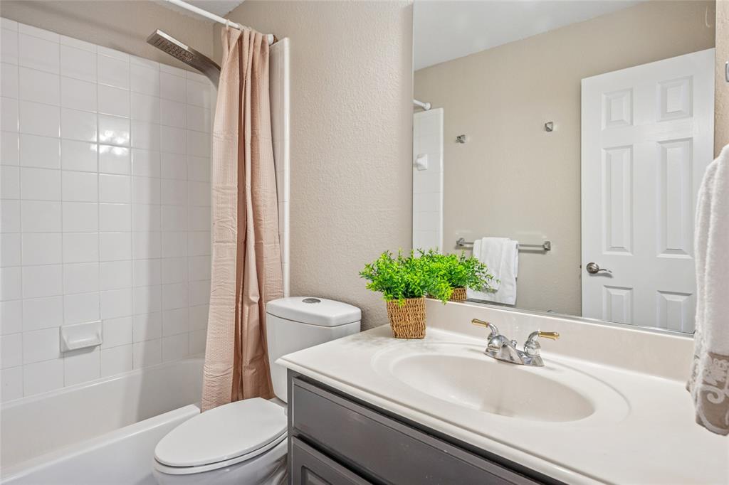 Villages Of White Rock Creek Ph Four - Residential
