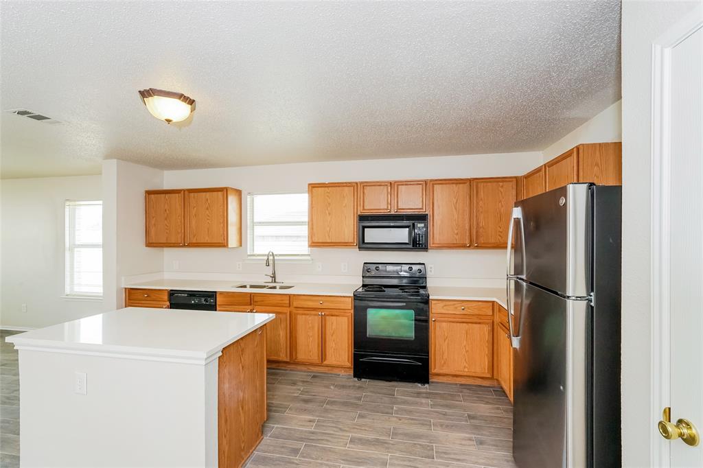 Summer Meadow Ph 01 - Residential Lease