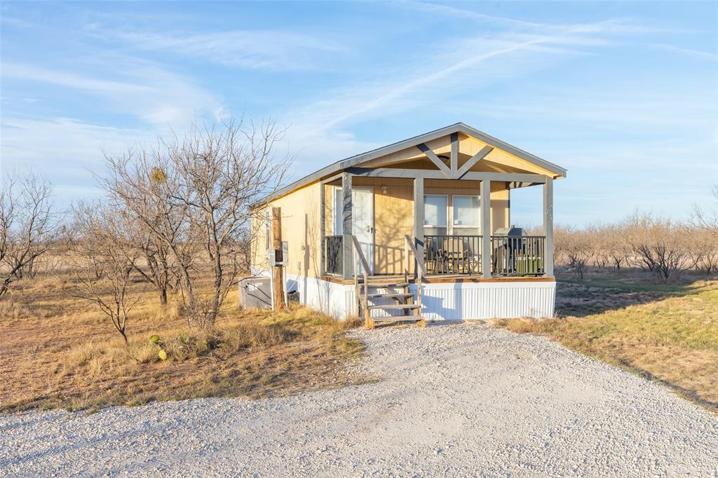 8.3 acres - Residential Income