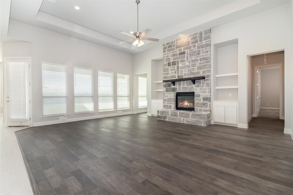 Falcon Point  Ph 2 - Residential