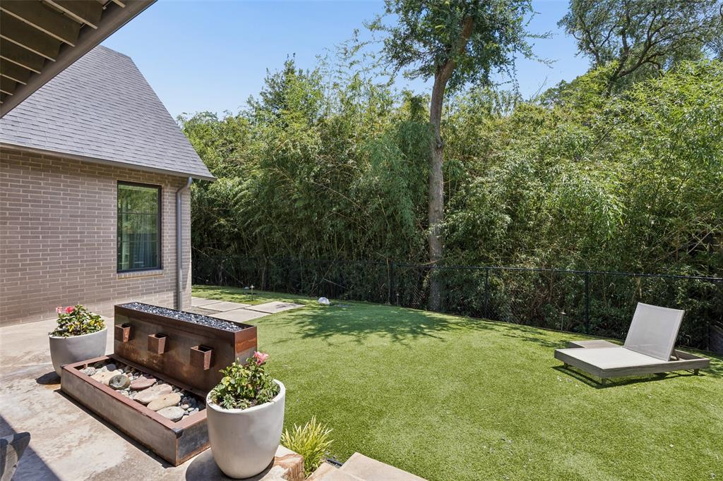 Sarah's Creek - Residential