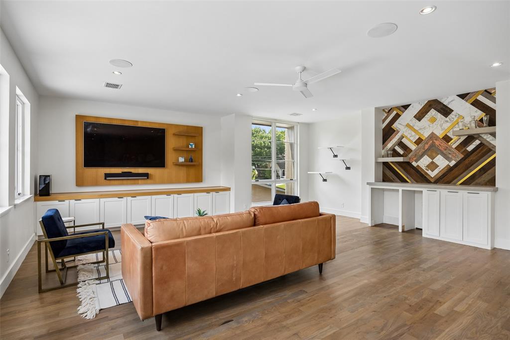 Sarah's Creek - Residential