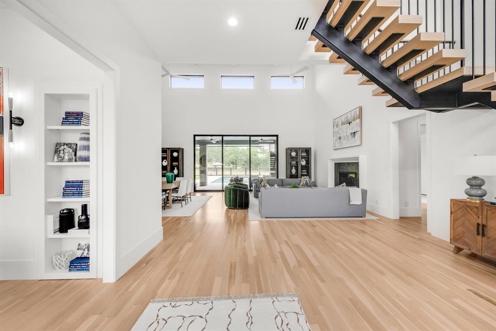 T & Prr - Residential