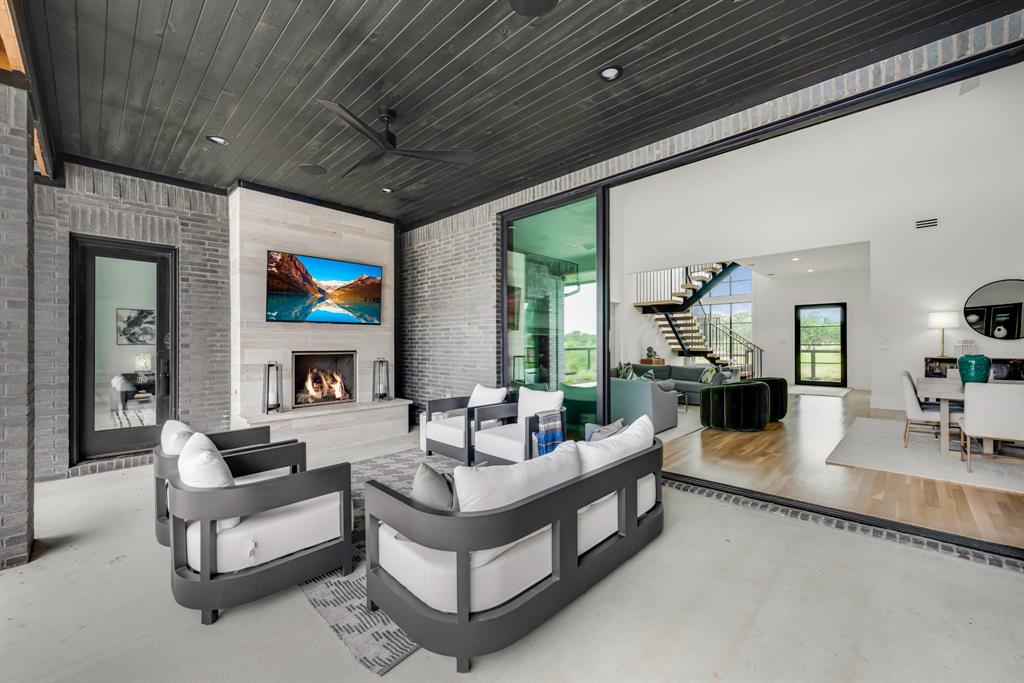 T & Prr - Residential