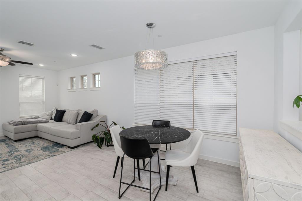 Ridge View Twnhms - Residential