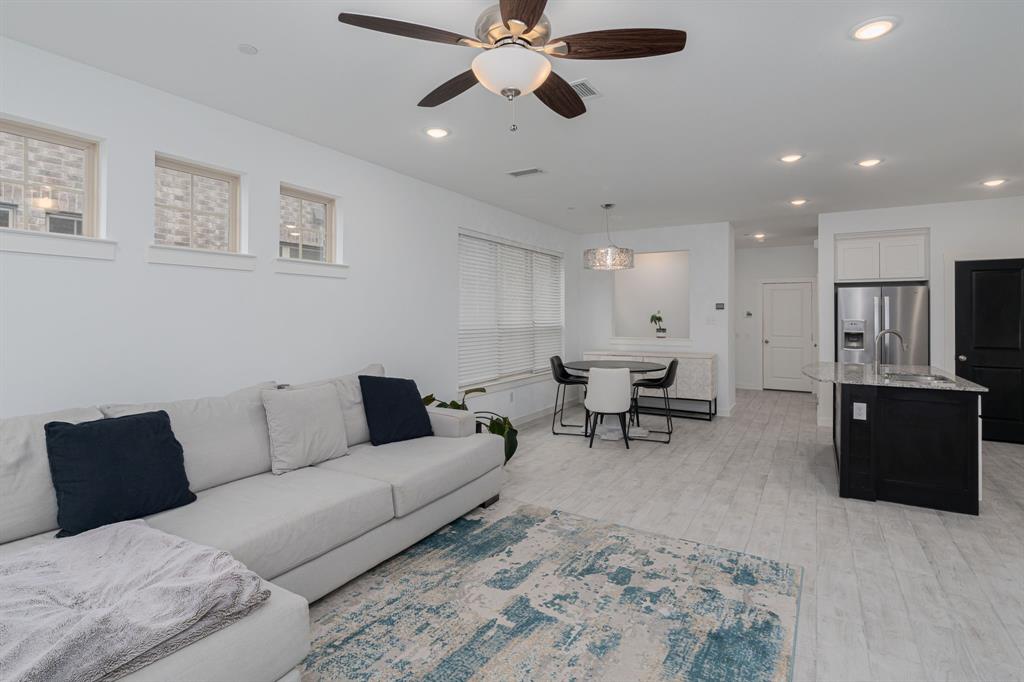 Ridge View Twnhms - Residential