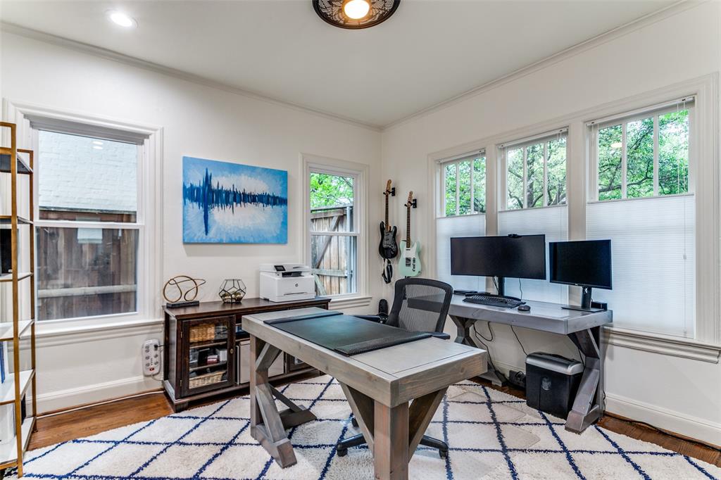 CAMPUS HEIGHTS 2 - Residential