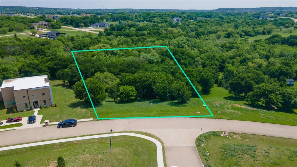 Imagine waking up to panoramic views, surrounded by mature trees and rolling hills, in the prestigious Lake Ridge
community of Cedar Hill. This is your rare opportunity to own land in a master-planned community where protective
covenants ensure your neighbors will build to the same high standard you will. No cookie-cutter subdivision, just custom
homes, large homesites, and a lifestyle most people only dream about. With no timeframe to build, you secure your piece of
Lake Ridge today and design your dream home on your schedule.