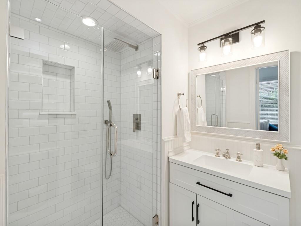 GREENVILLE CREST - Residential