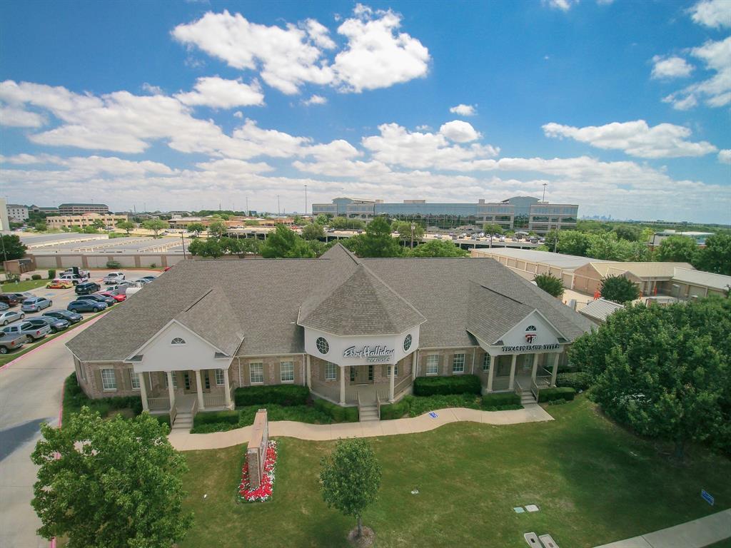 Macarthur Crossing - Commercial Sale