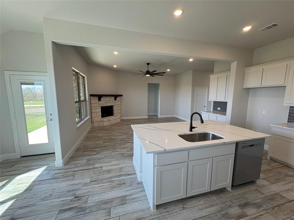Regatta Oaks Ph I - Residential