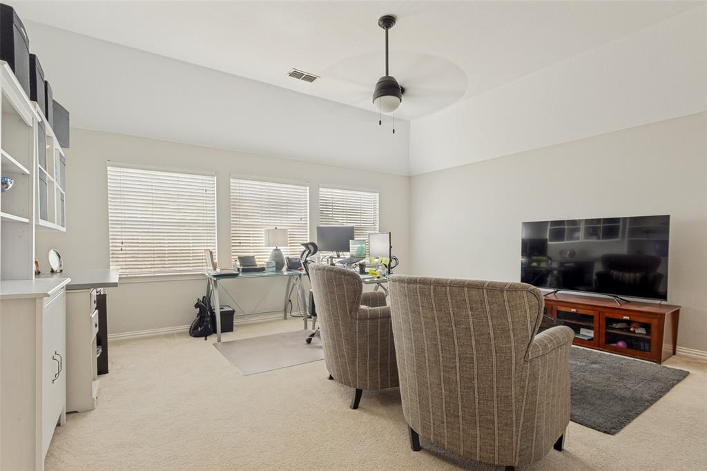 Woodbridge Ph 02c - Residential