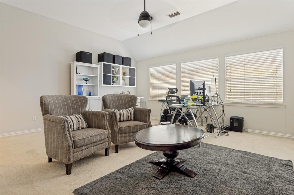 Woodbridge Ph 02c - Residential