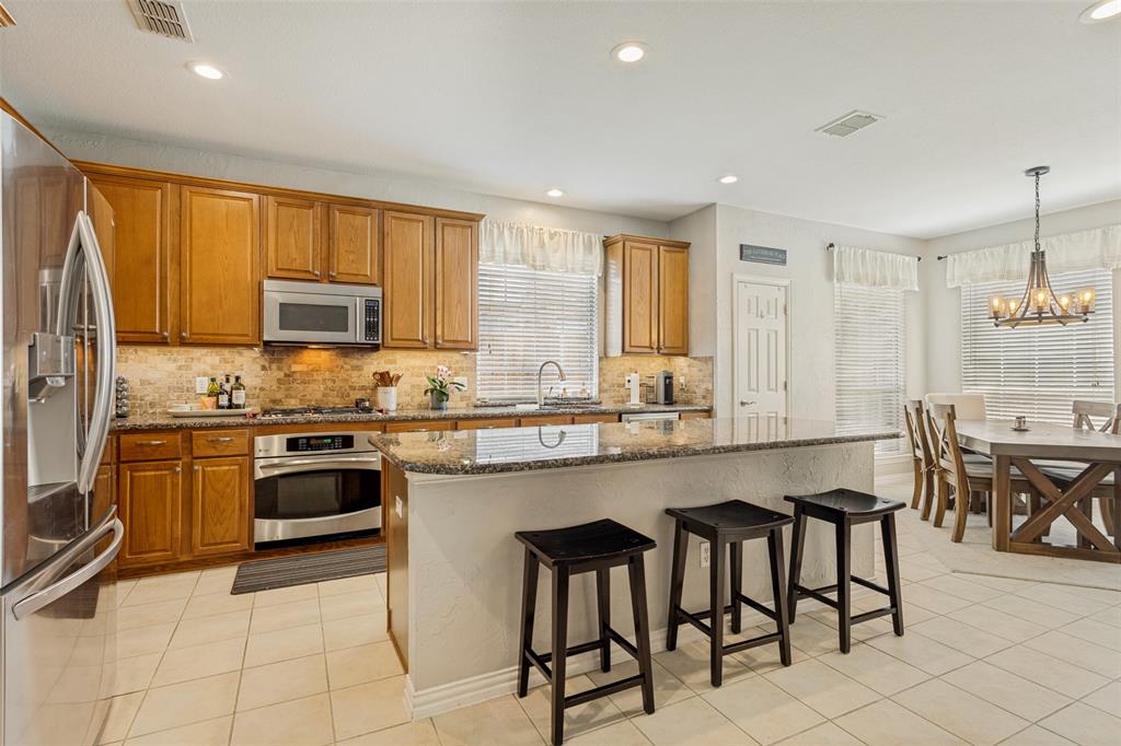 Woodbridge Ph 02c - Residential