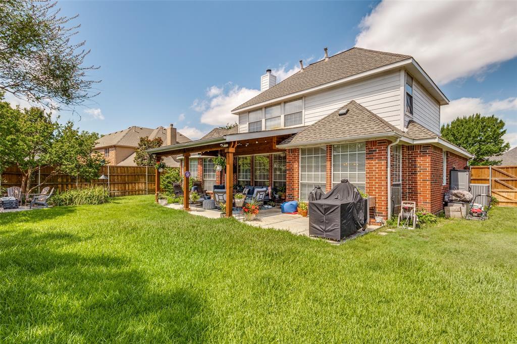 Woodbridge Ph 02c - Residential